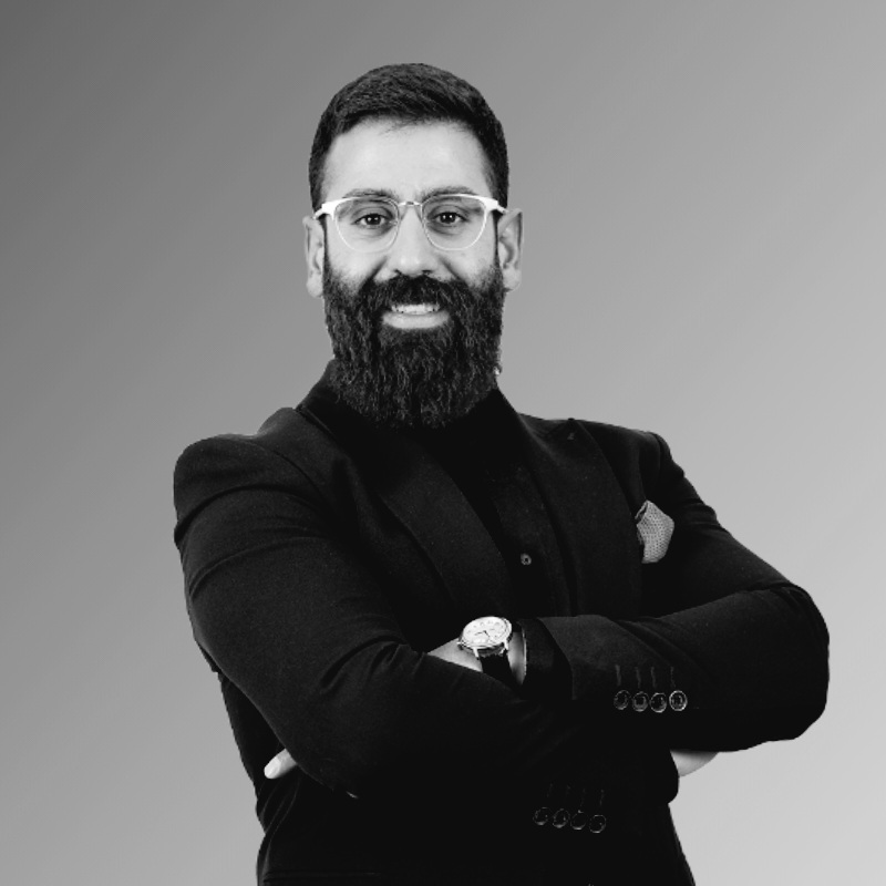 علی فروغی نیا